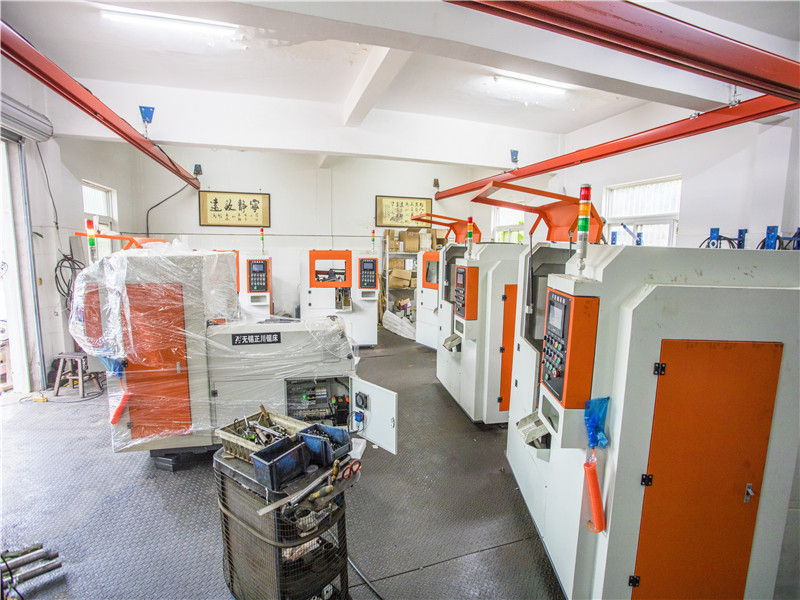 無錫鋸床生產廠家為您介紹帶鋸床出現這幾類磨損情況我們該怎么辦？